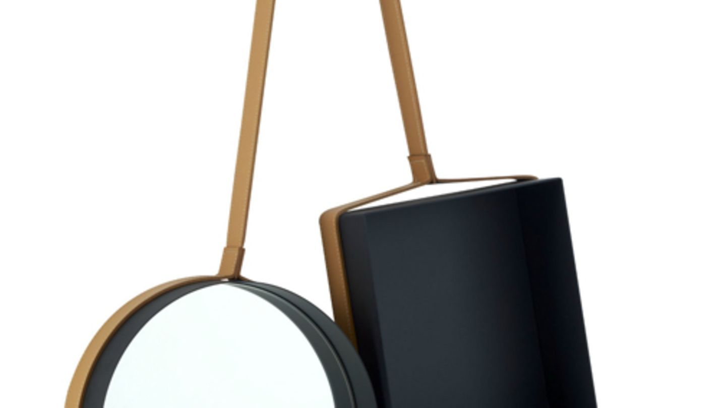 Aufbewahrungsspiegel "Vanity Shelf" bei Ligne Roset [SCHÖNER WOHNEN]