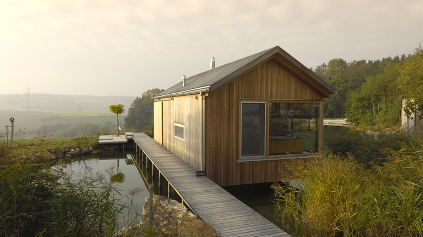 Scheune mit Weitblick: "Das schwarze Haus", Pinnow (Uckermark) - Bild