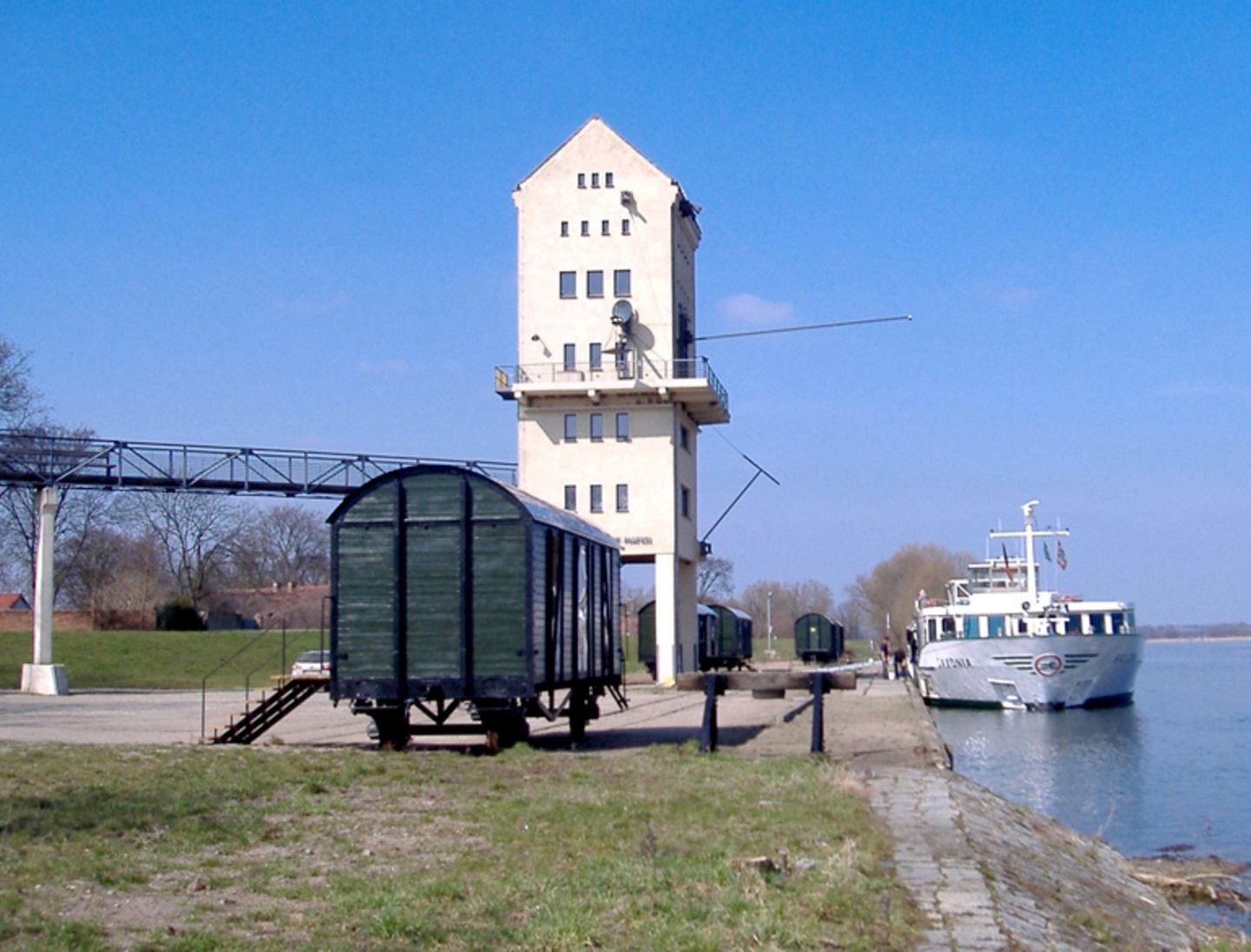 Bahnwaggons "Hafenanlage", Groß Neuendorf, Deutschland - Bild 21