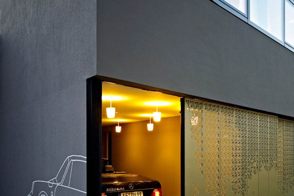 Architektenhäuser: Wohnkubus in Altstadtlage