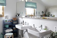 SCHÖNER WOHNEN-Haus: Alles was man braucht: Geräumiges Familienbad - Bild 4