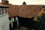 Vorher: Hof mit vielen Nutzräumen