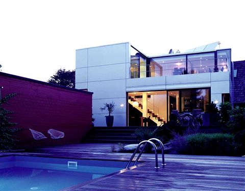 Architektonischer Pool in Köln - [SCHÖNER WOHNEN]