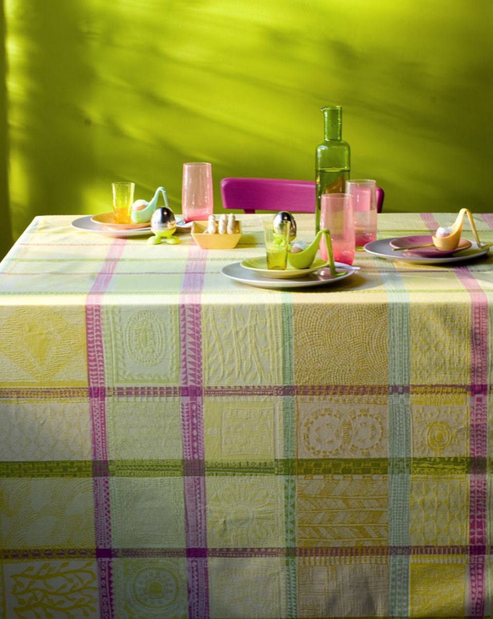 Farbenfrohe Tischdecke von Garnier Thiebaut