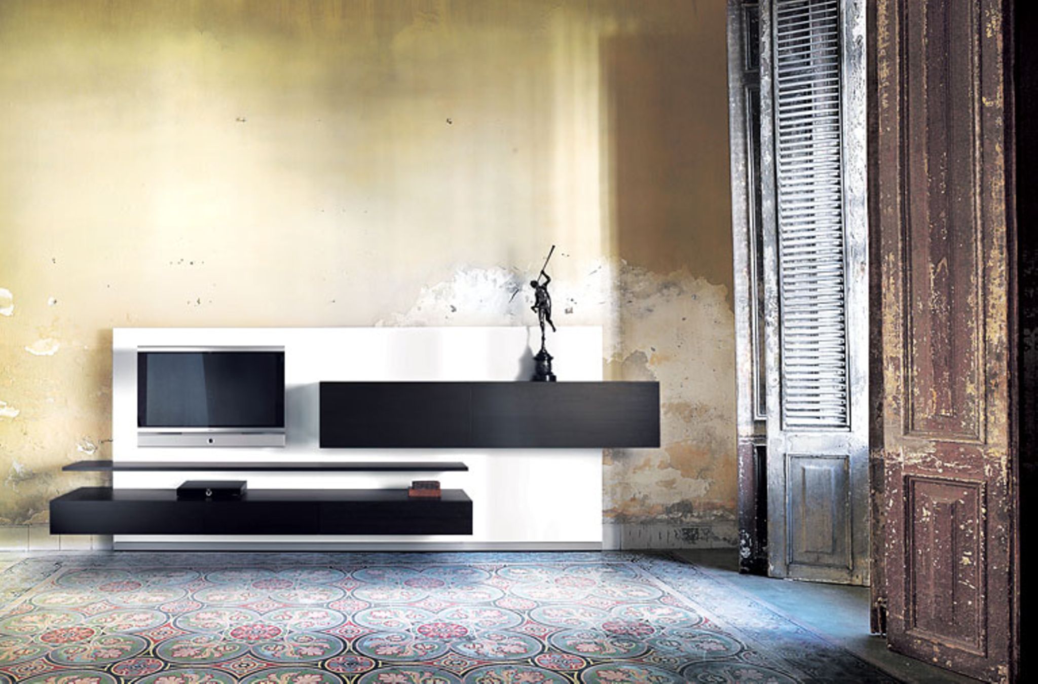 TV Möbel – funktional und mit schönem Design   [SCHÖNER WOHNEN]