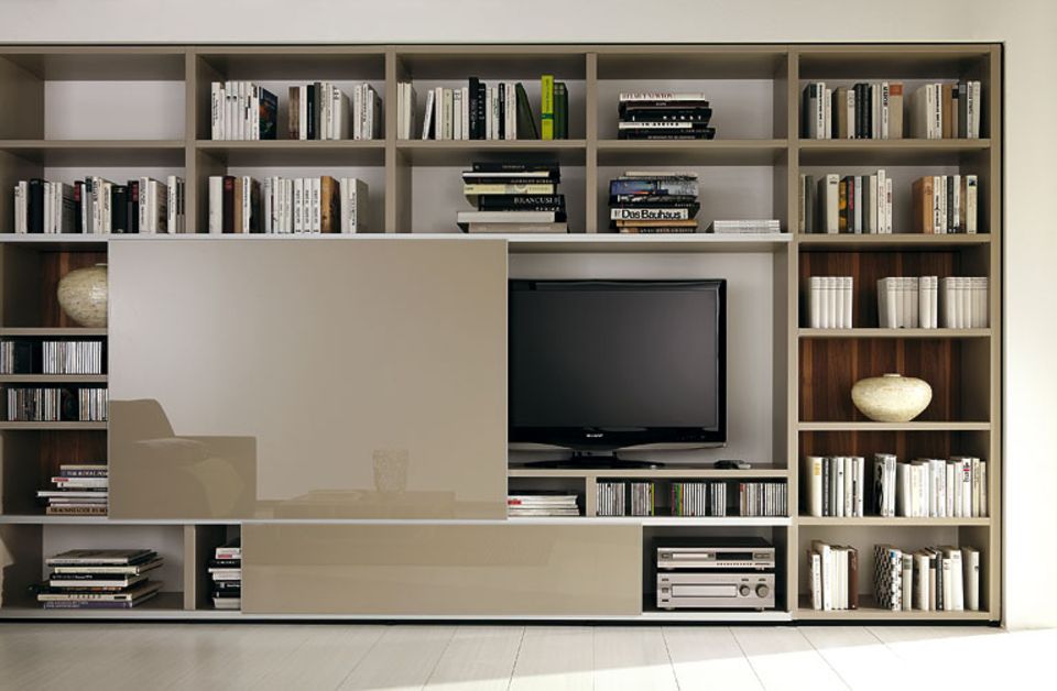 TV- und Bibliotheksystem "Mega-Design" von Hülsta
