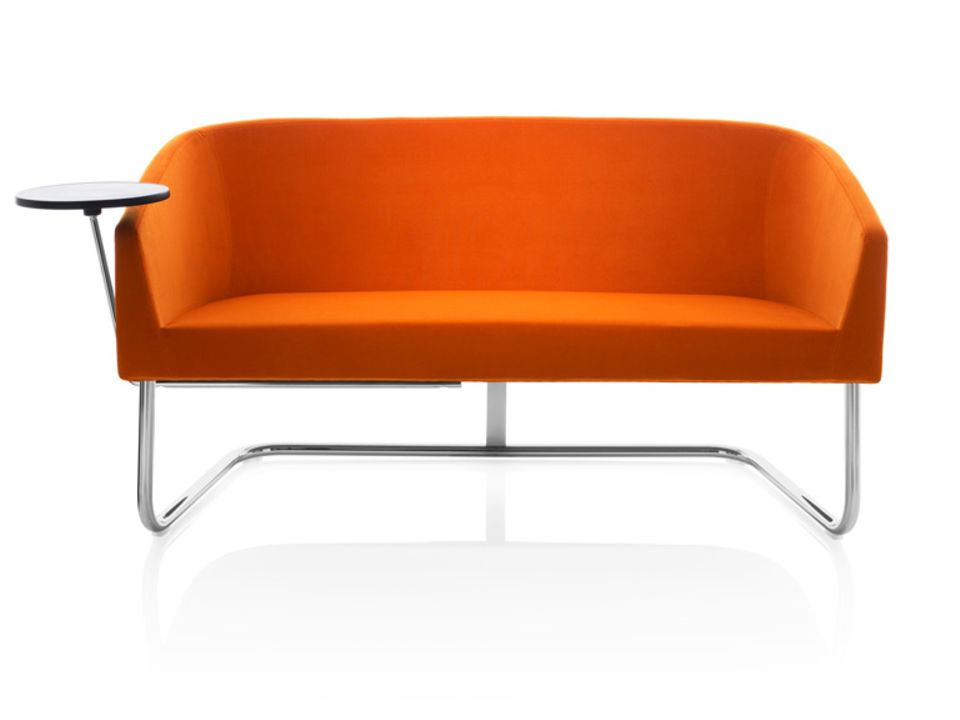 Sofa bei Lammhults [SCHÖNER WOHNEN]