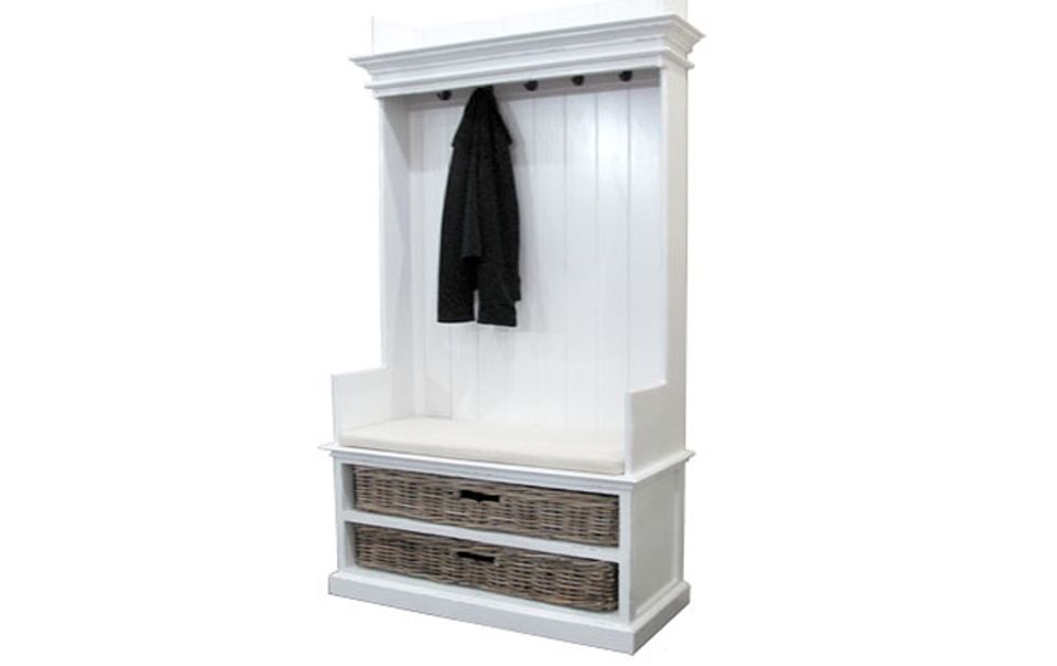 Garderobe aus Mahagoni im Landhausstil