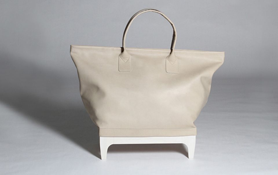 Truhe als Tasche fürs Haus