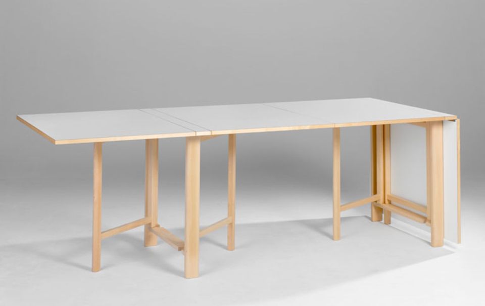 Platzsparender Tisch zum Zusammenklappen