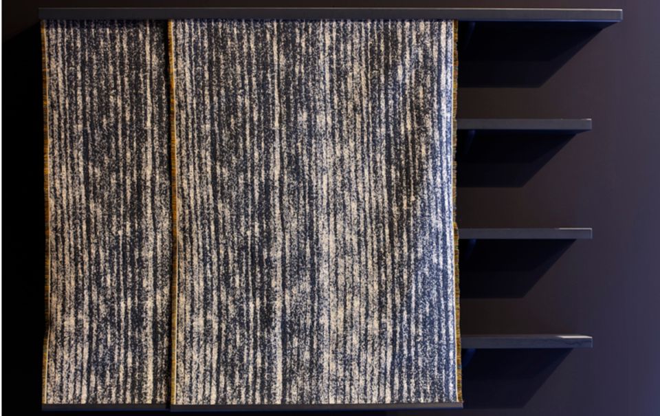 Regal zum Zuziehen bei Established & Sons Regal zum Zuziehen bei Established & Sons