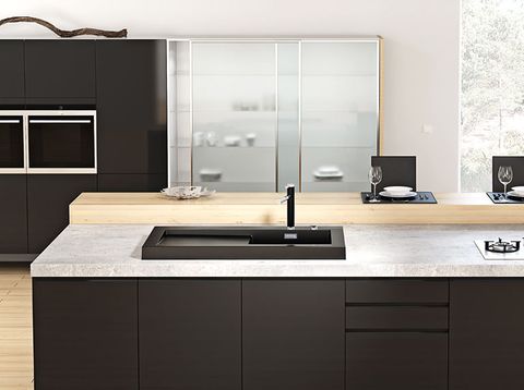 Keramik, Glas und Stahl in der Küche - [SCHÖNER WOHNEN]