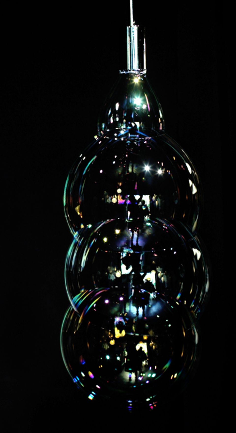 Seifenblasen-Leuchte "Surface Tension Lamp" von Booo