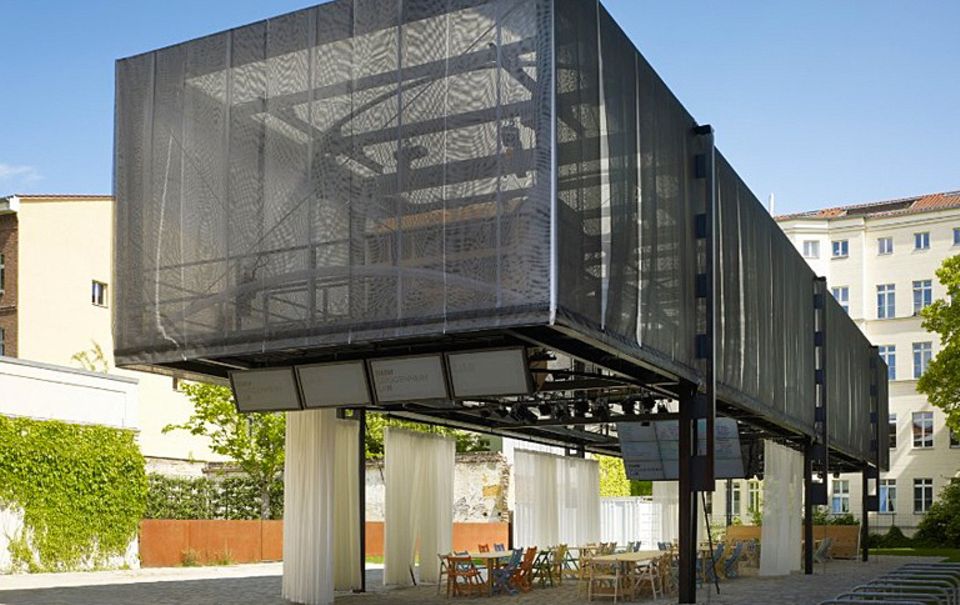 BMW Guggenheim Lab in Berlin eröffnet