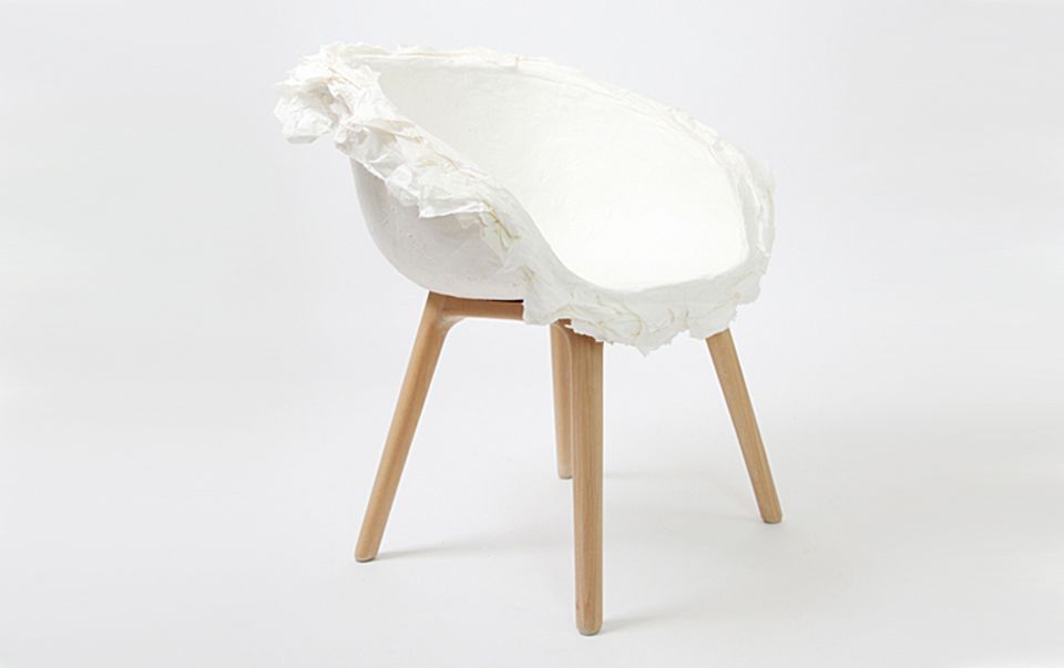 Stuhl "Piao" aus Zellstoff und Holz