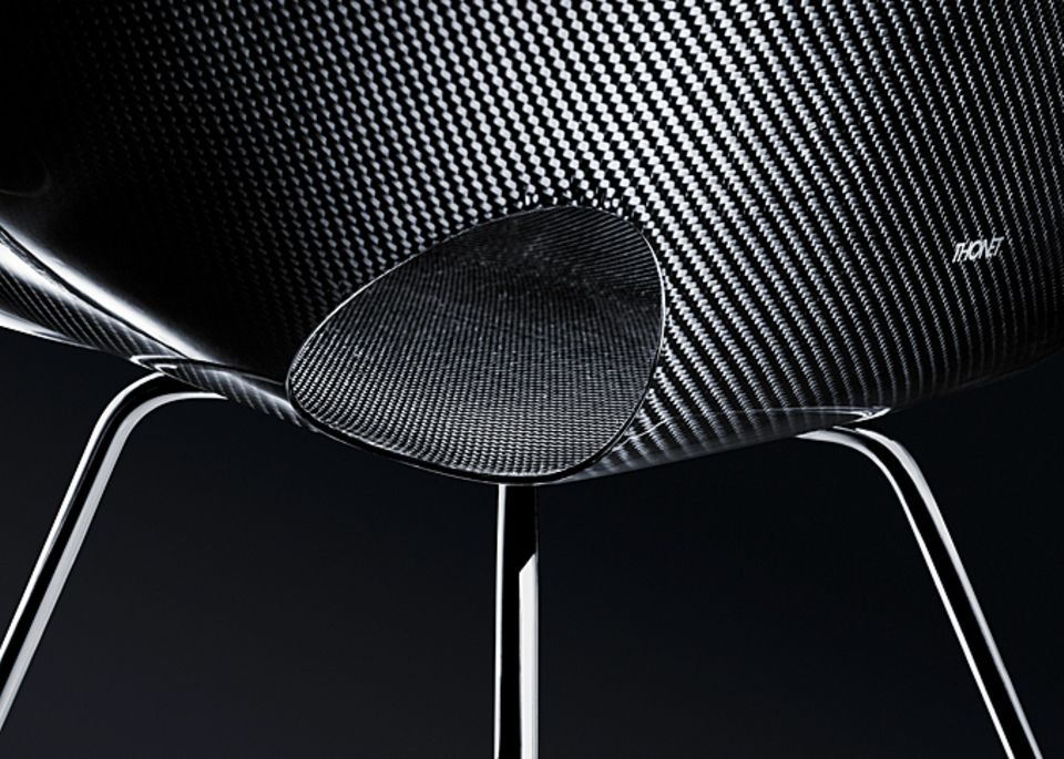 Stuhl "S 774" aus Carbon, Stahl und Kunststoff