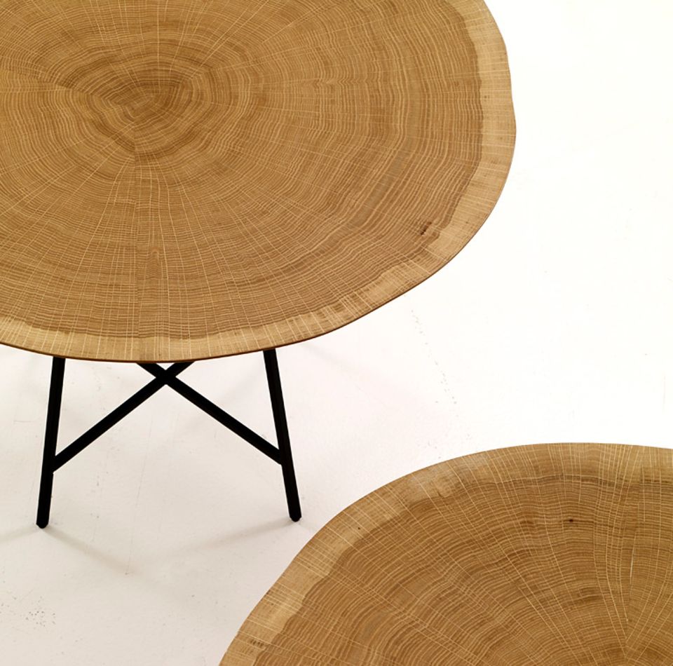 Beistelltisch "Alburni" bei Ligne Roset Beistelltisch "Alburni" bei Ligne Roset