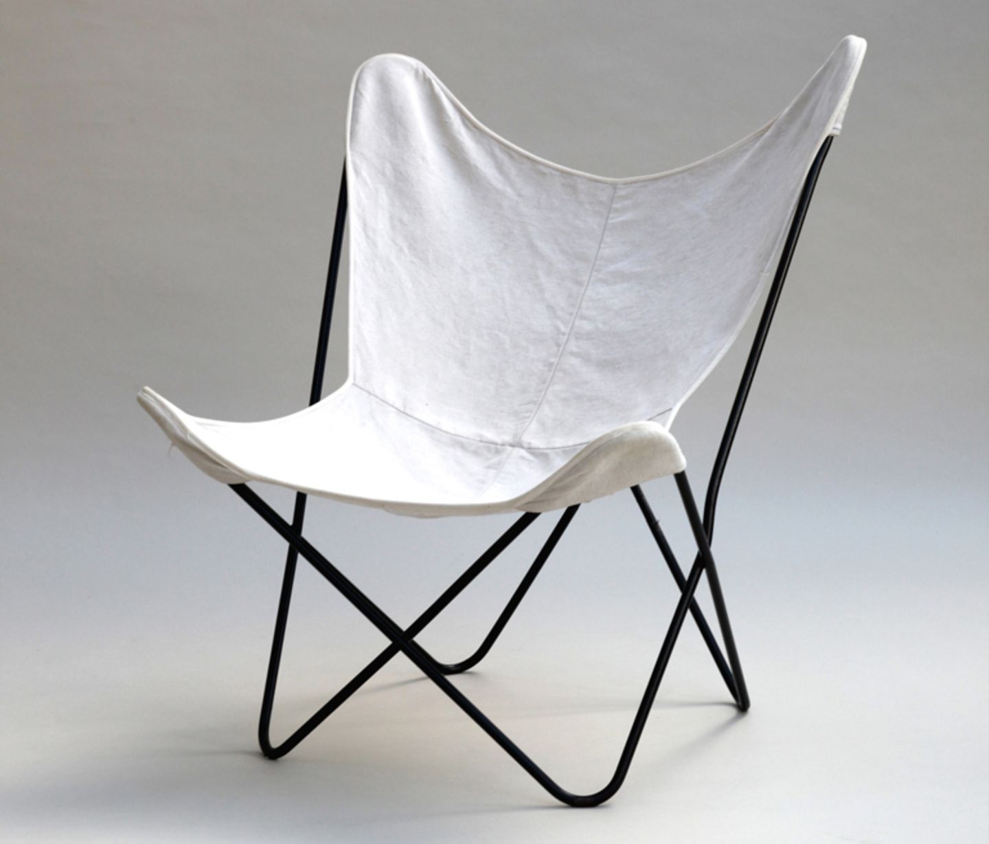 "Hardoy-Sessel" von Jorge Ferrari-Hardoy, Kurchan und Bonnet für Knoll