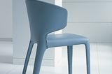 Stuhl "Hola" von Cassina, Design: Hannes Wettstein