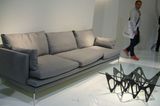 Sofa "William" von Damian Williamson und Couchtisch "Butterfly" von Alexander Taylor für Zanotta
