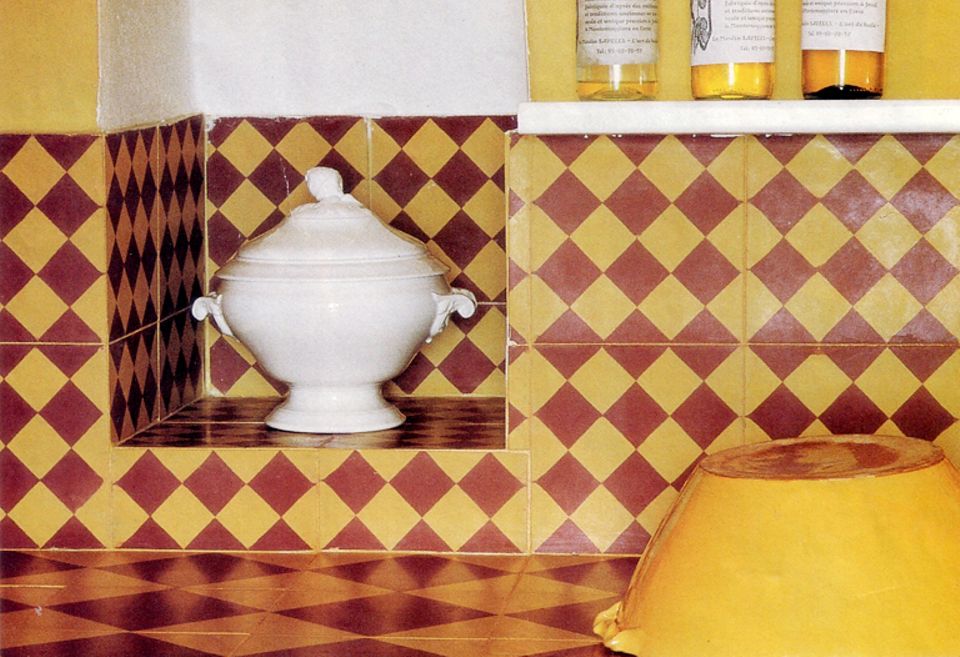 Mediterrane Zementfliesen für die Küche - Bild 14 - [SCHÖNER WOHNEN]