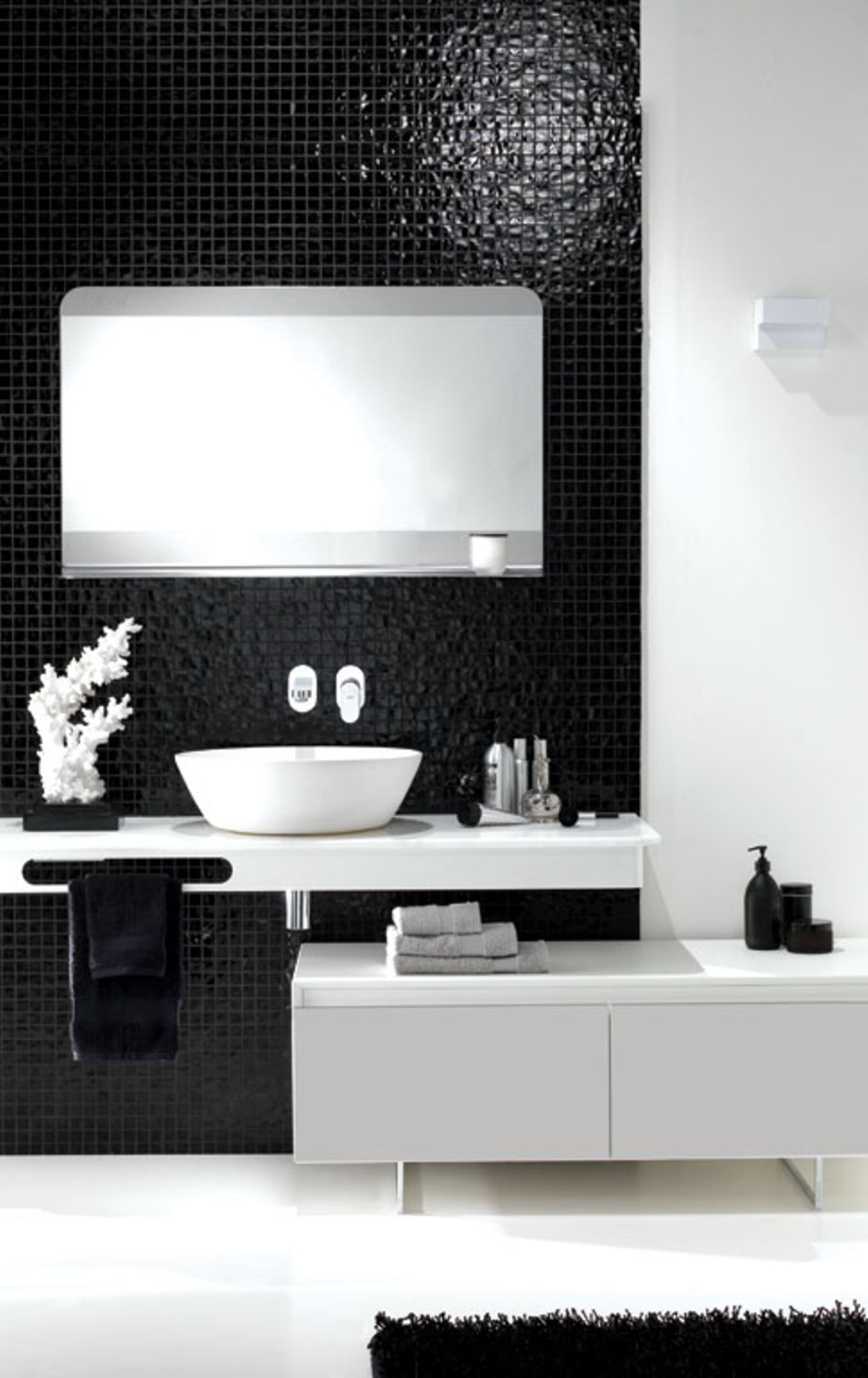 Badezimmer von Ex.T. in Schwarz und Weiß