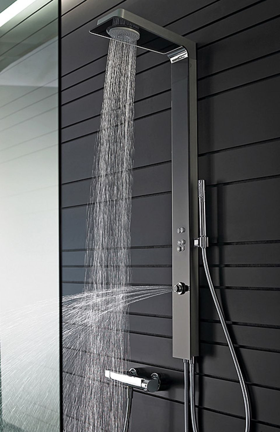 Duschpaneele und Armaturen - [SCHÖNER WOHNEN]