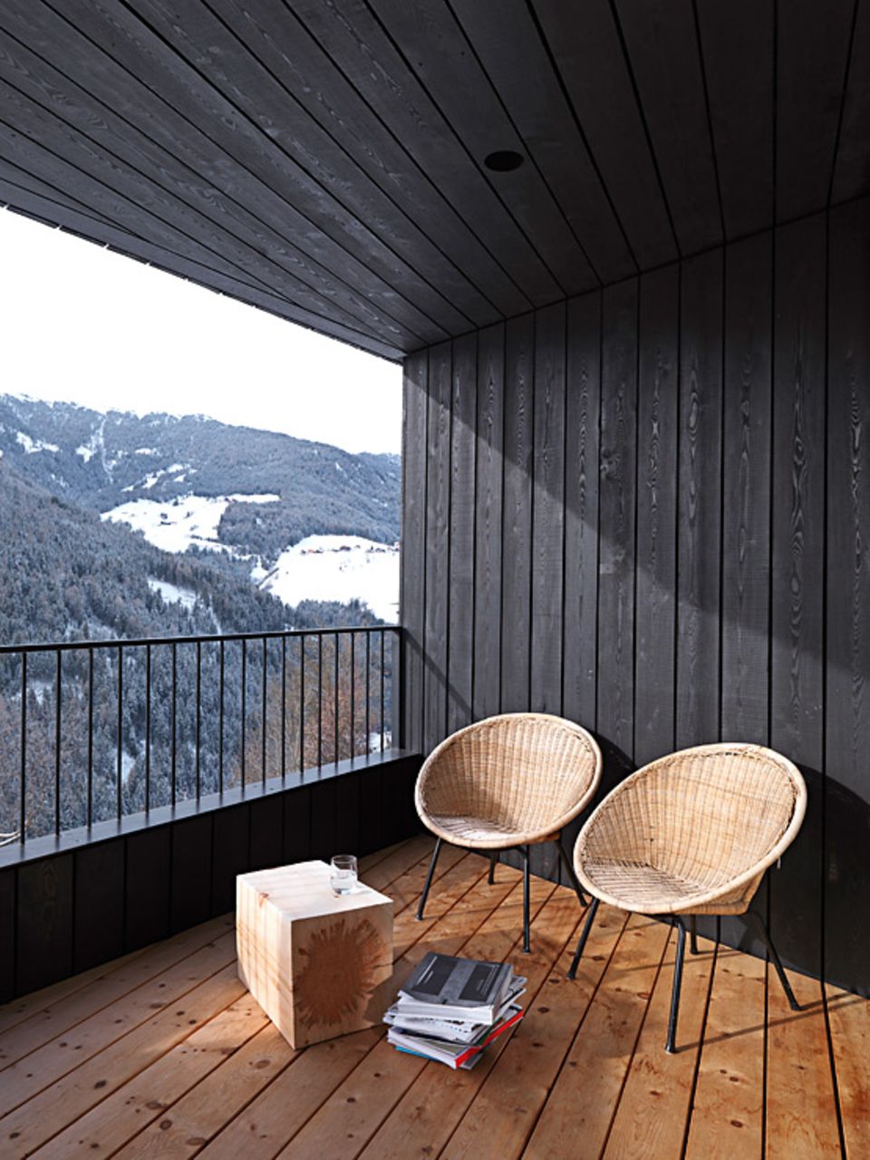 Terrasse aus Lärchenholz - Bild 5 - [SCHÖNER WOHNEN]