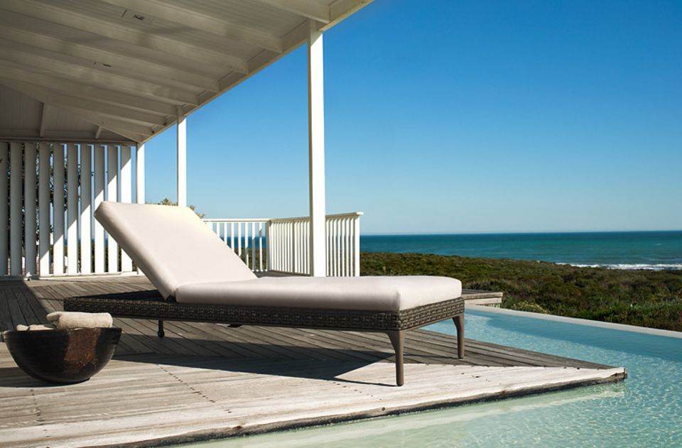 Stilvoll baden: Sonnenliege "Mu" von Dedon - Bild 53 - [SCHÖNER WOHNEN]