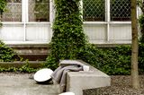 Stehleuchte "Lun-R" von Ligne Roset