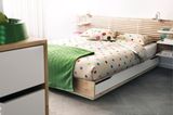 Bett mit Schubladen von Ikea
