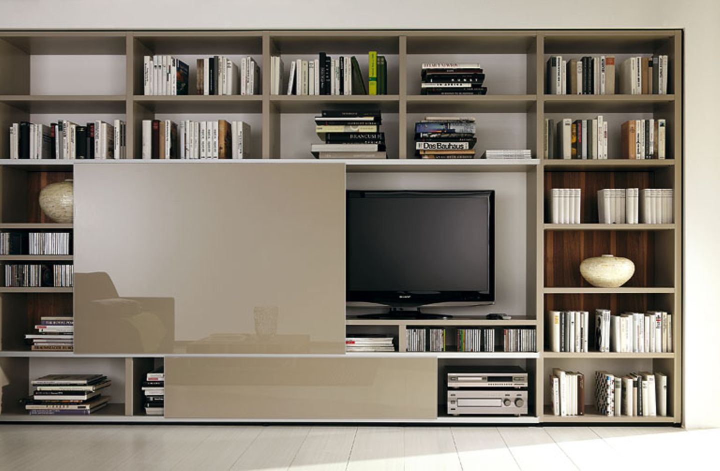 TV- und Bibliotheksystem "Mega-Design" von Hülsta - Bild 7