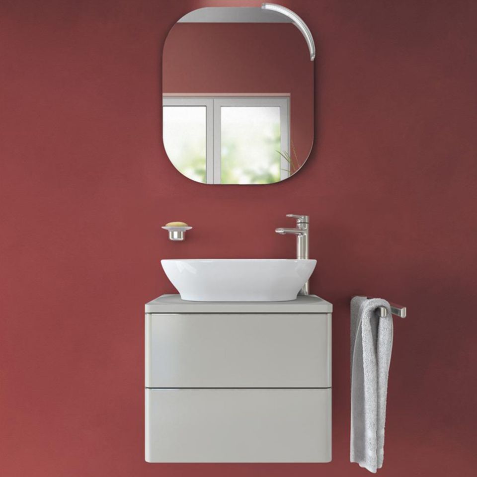 Ausgefallen und exquisit: Rot im Bad - Bild 10 - [SCHÖNER WOHNEN]