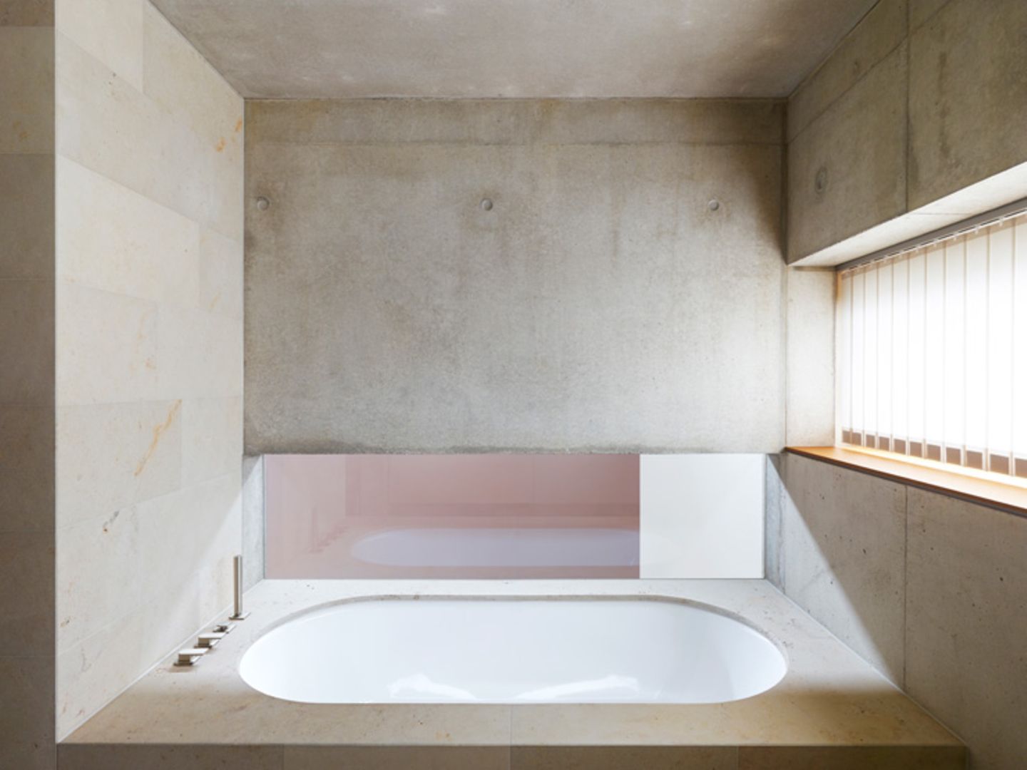 Badezimmer im Betonkern