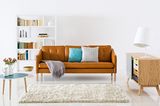 Sofa "Risor" mit cognacfarbenem Lederbezug von Fashion for Home