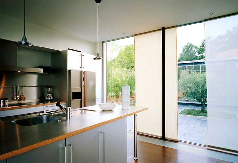 Küche mit Tür zum Patio - Bild 6 - [SCHÖNER WOHNEN]