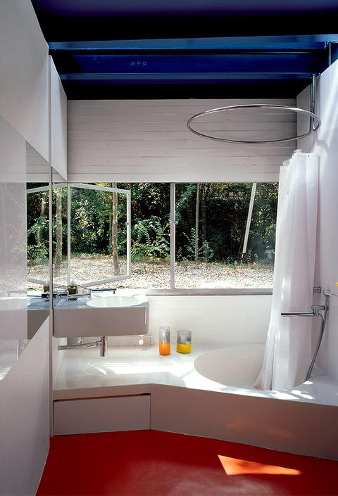 Hofhäuser: Badezimmer mit viel Tageslicht - Bild 6 - [SCHÖNER WOHNEN]