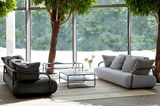Sofa "2002" von Thonet