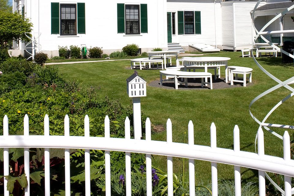 Gartenzaun aus Aluminium - Bild 5 - [SCHÖNER WOHNEN]