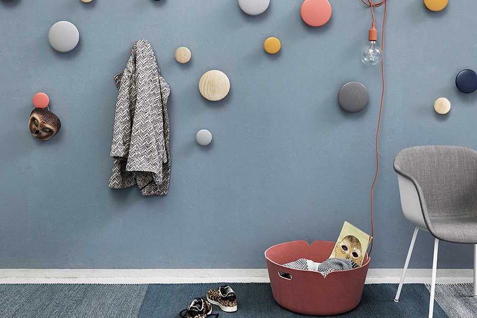 Punktespiel mit Muutos Garderobenhaken "The Dots" Wandhaken "The Dots" von Muuto