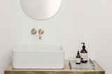 "Tray Tablett" von Ferm Living im Badezimmer