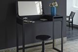 Hocker "Ike" von Ligne Roset