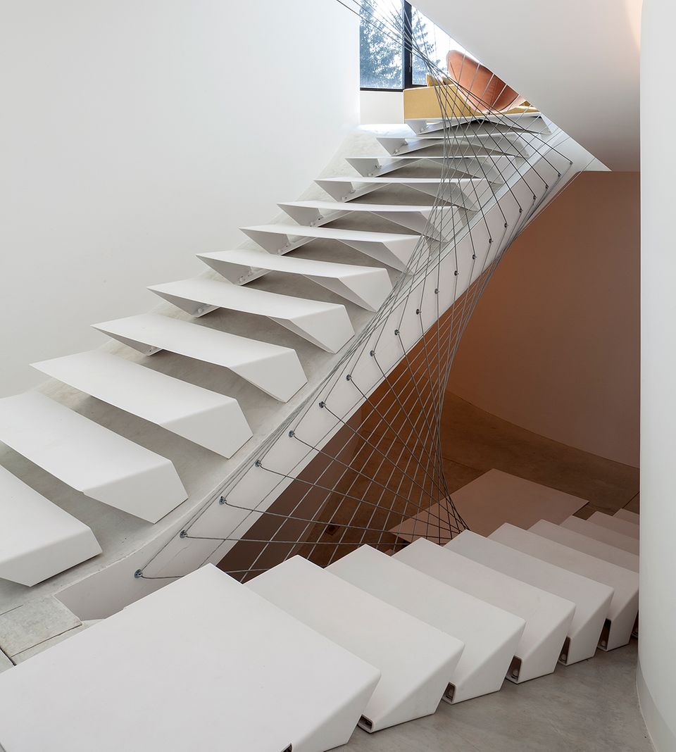 Wichtigstes architektonisches Element: die Treppe HÄUSER-AWARD 2017 - 1.Preis: Villa MQ - Treppe