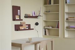 Wandregal "Folded Shelf" von Muuto