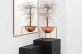 Wandspiegel "View" und Schale "Kubus Bowl" von By Lassen