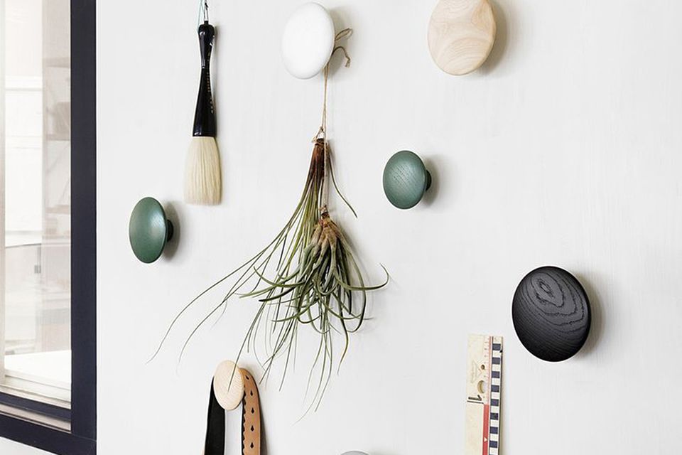 Die häufisten Fehler im Flur - Garderobenhaken "Dots" von Muuto
