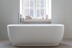Schlichte Eleganz: Badewanne "Luv" von Duravit