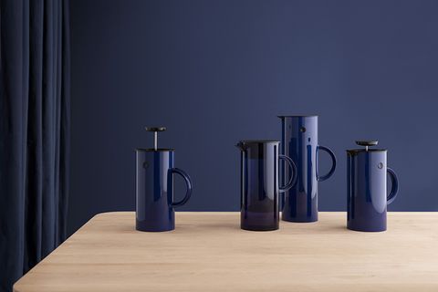 EM-Serie von Stelton in Ultramarin
