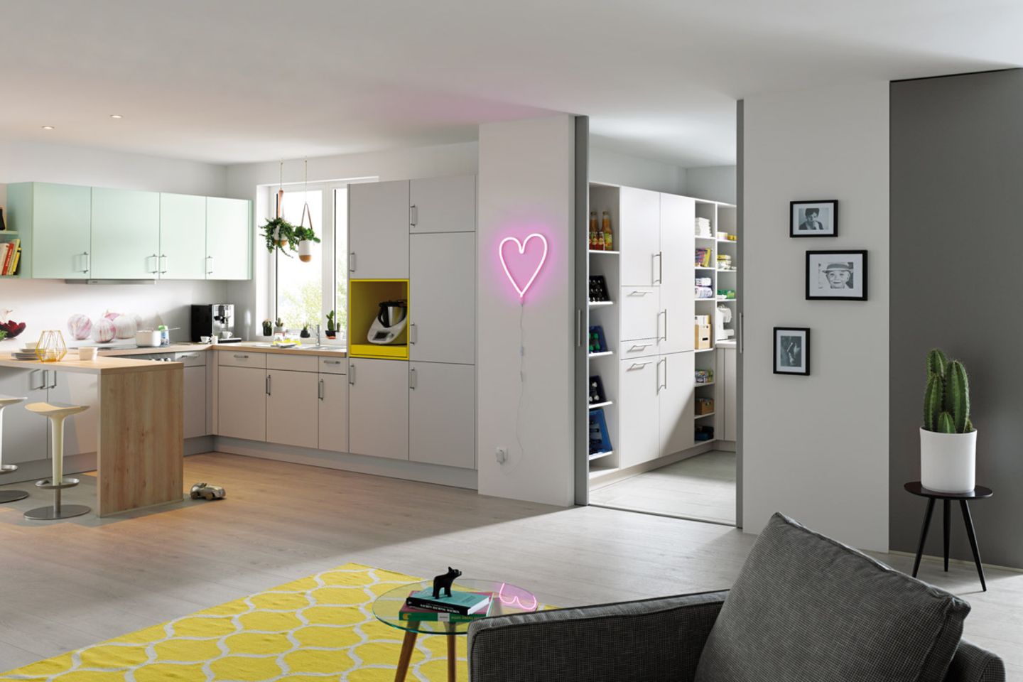 Hauswirtschaftsraum angedockt an die Küche - Bild 2 - [SCHÖNER WOHNEN]