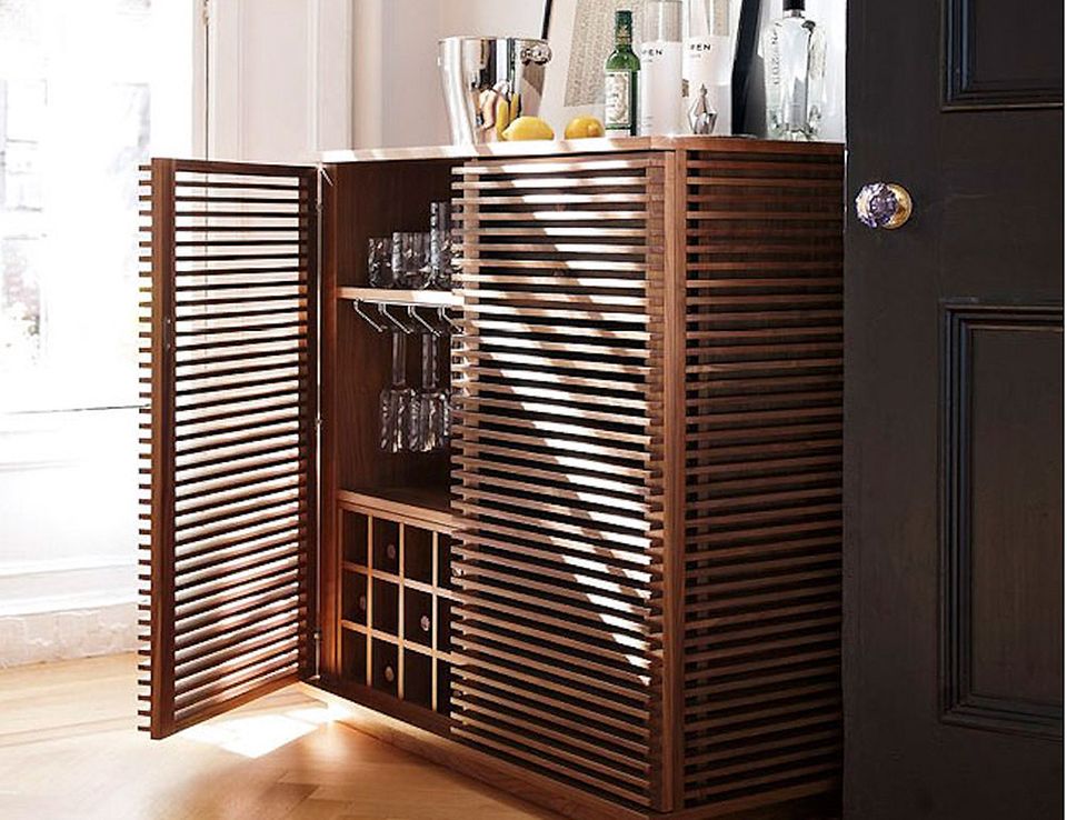Barschrank "Line" von Design Within Reach - Bild 10 - [SCHÖNER WOHNEN]